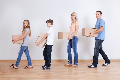 Prepared moving checklist and transport support for a Crystal Palace relocation